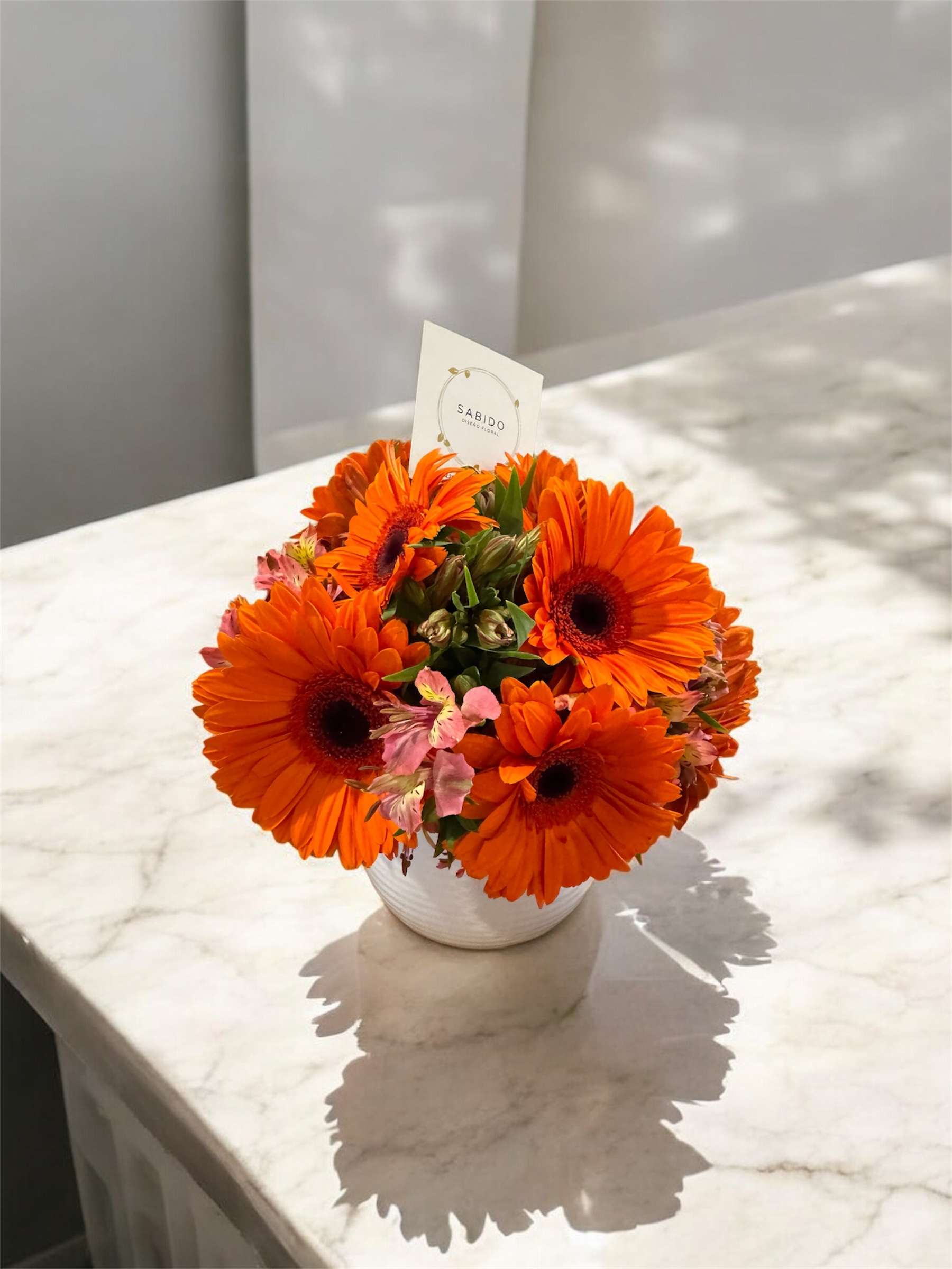 Arreglo de Gerberas con Astromelia en Puebla | Sabido